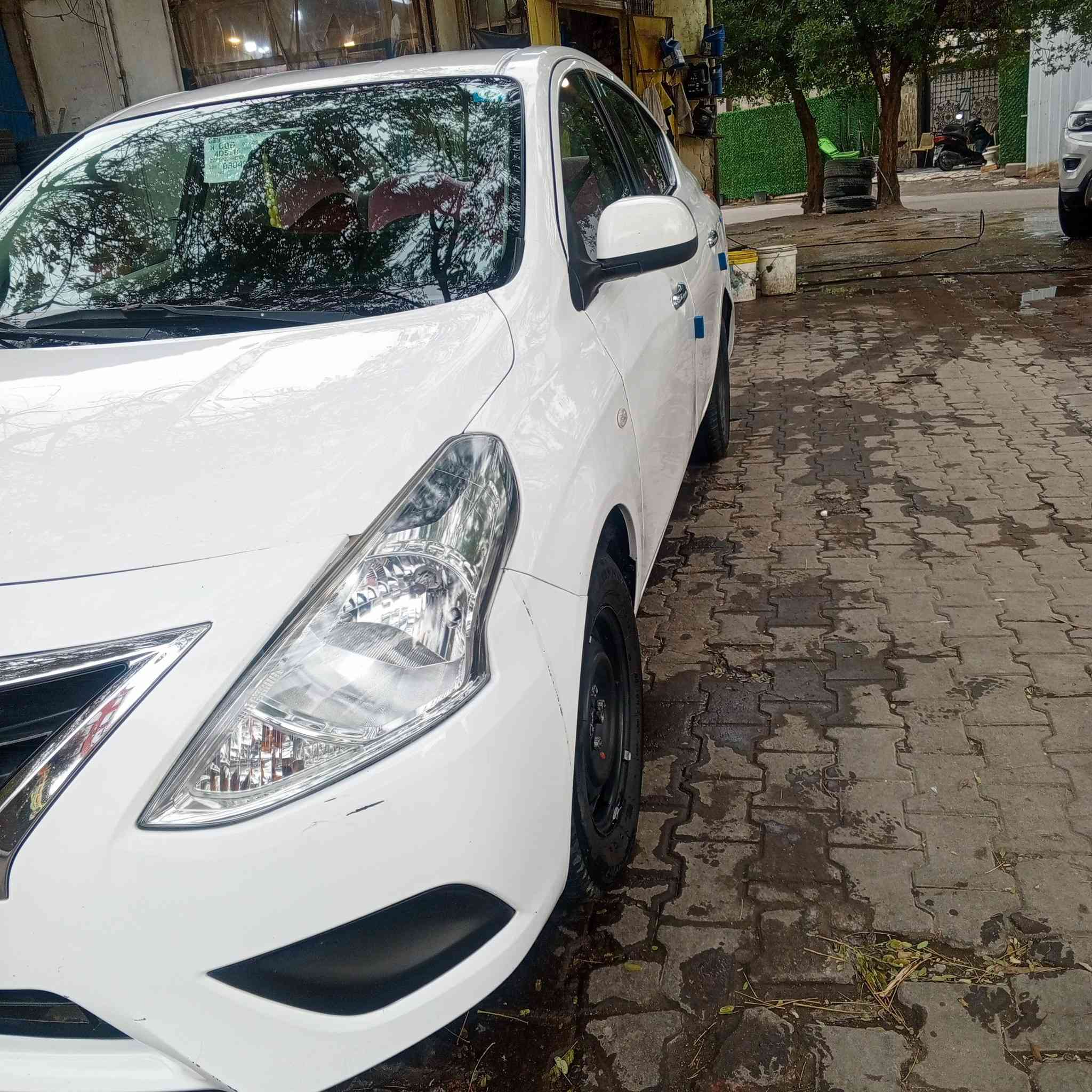 سني 18
بغداد ب اسمنا
وياها سونار 
بيها بعض الطخات الناعمه
سيارة كامله 
السعر 95


**إذا كنت صاحب هذا الإعلان وتريد حذفه لأي سبب، رجاءا أرسل رسالة إلى الدعم الفني**