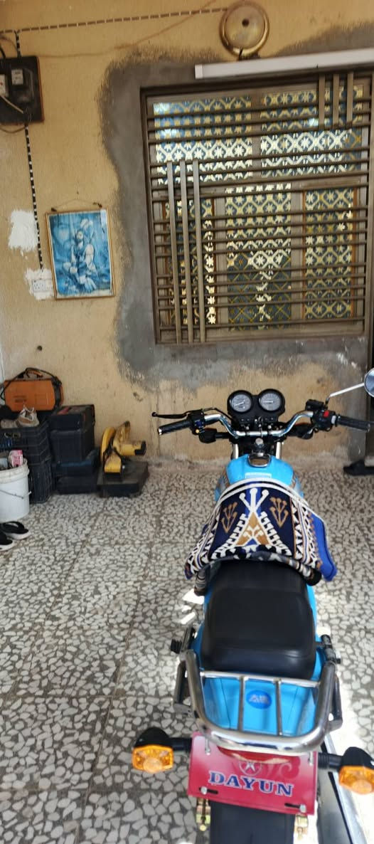 سلام عليكم دراجه دايون عضم مديل 22اوراق أصولي وكيل ثامر كفاله عامه مافتوحه للستفاسر تصل وبيك خير وتدلل ***********
