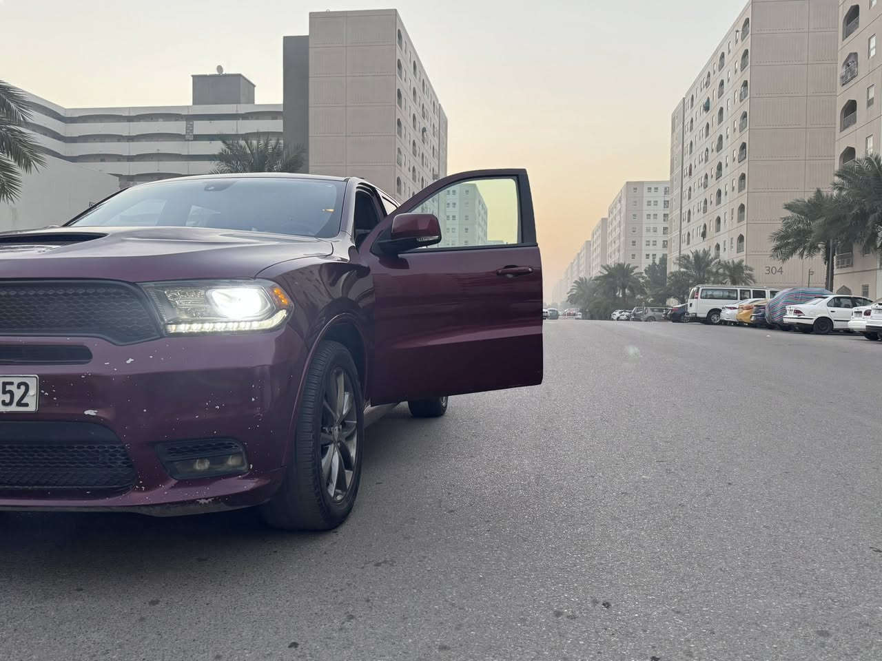 السلام عليكم للبيع او مراوس بفورد اكسبديشن موديل 2020 و فوك
دودج دورنكو 2017 جي تي وارد امريكي فول فول المواصفات لون ماروني عنابي محرك 3600 
رقم اربيل بإسمي
خادثها جاملغ خلفي جهة الراكب
شاشه كبيره
كشنات جلد
تدفئة كشنات امامي و خلفي
تدفئة ستيرن
فتحه
كشنات VIP سياحي
صندوك كهرباء
كشنات امامي كهرباء
4 قطع تبريد 
تبريد ثلج 
السعر 
200
للاتصال
***********
مكان السياره بغداد/ بسماية
