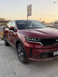 كيا سورنتو موديل 23 وارد امريكي حادثها فقط بنيد مبدل مال تفصيخ والجامل...