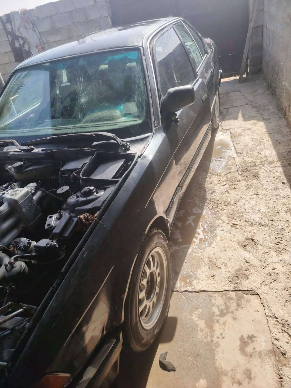 بي ام 730مكينة وكيروكهربائيات مكفولة رقم ديالى انكليزي كير عادي ارايها تاكل الشارع اكل دواخلها نظافتها 70 اخوان اكفل شرعي وكير ومكينة اما الباقي شوفت عينك يراد ترتيب الها اشياء بسيطه الكشر بي جراد هاي تفاصيلها مكاني بغداد الحسينية سعرها20 وبيها مجال


**إذا كنت صاحب هذا الإعلان وتريد حذفه لأي سبب، رجاءا أرسل رسالة إلى الدعم الفني**