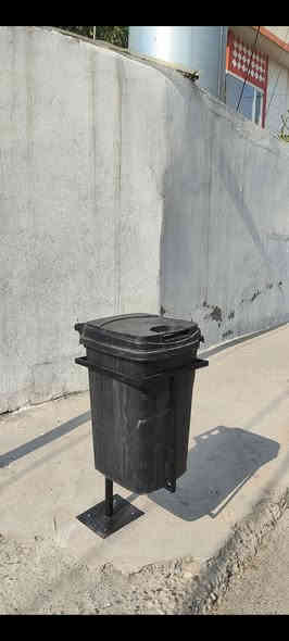 ستاندی خۆڵ کامل ئاسن ئێستا بە ٢ جۆر بەردەستە .ستاندی دیوارەکە ٨هەزار .ستاندی عەرزیەکە ١١ هەزار.ڕێگرە لەبڵاو بوونەوەی خۆڵەکانتان لەباو پشیلە ناتوانێت بڵاوی بکاتەوە مەنزەرەییەکی جوان بەماڵەکەت دەبەخشێت.سلێمانی خەبات نزیک قوتاب خانەی قەندیل گەیاندنمان هەییە بۆسەر جەم شارە کان .***********_*********** السليمانية
