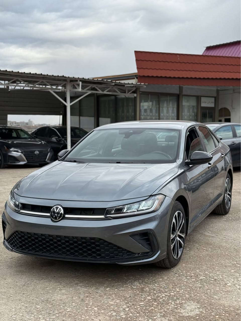 السلام عليكم 
فولكس واكن جيتا (2025) شكل جديد 
سعر جوه سوك : 150ومجال 
ماشيه : 7الف زيرو ✅
اللوان : نفطى 
ملاحطة السيارة  :  چاملغ و حافه البوند وچاملغ خلفى بدون نقطه دواخل ✅

كافه الرباگات سليمه 100% 

المواصفات : 
‏‎كيج الكتروني  
‏‎شاشة ايباد  
‏‎كاميرة
شحن وايرليس
هاند بريك بصمة
اوتو ستارات : 𝐀𝐮𝐭𝐨 𝐒𝐭𝐚𝐫𝐝
اوتو ستارات : 𝐀𝐮𝐭𝐨 𝐒𝐭𝐨𝐩
رادار امامي (تحديد مسار)
‏‎رادار جانبي (نقاط عمياء)
‏‎رادار خلفي (التحذير من الاصطدام)
‏‎حساسات امامي 
‏‎حساسات خلفي 
نظام : 𝐄𝐜𝐨
نظام :  𝐍𝐨𝐫𝐦𝐚𝐥 
نظام : 𝐒𝐩𝐨𝐫𝐭 
تحكمات استيرن
استيرن هيتر 
تبريد لمس
لايتات : 𝐋𝐞𝐝 عدسة زينون 
بكلايتات : 𝐋𝐞𝐝 
ويل كروم
وبعد هواية مواصفات…
 تفاصيل اكثر الاتصال علی ارقام التاليه ‏‎‏ 
‏ WhatsApp - Vibir 
☎️***********

عنوان📍عقره اكر, نينوى
