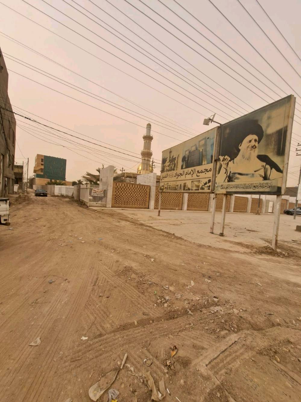 دار بناء العام 100م طابقين طابو 25 قرار محكمة في كربلاء شارع بغداد عمود 151 للبيع او امراوس بدونم طابو 25 في الاحسينية أو قريب عنها  *********** يصلح حسينية أو دار لقربة على شارع الزوار
