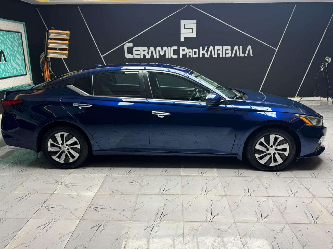 نيسان التيما
‏NISSAN  ALTIMA
موديل 2020 

مواصفات/-
.بصمه + بصمه ابواب + بصمه صندوق
.داخل اسود 
.لايت زنون 
.حجم الويل 19
.كشن السايق كهرباء 
.رادار امامي 
.تحديد خروج عن المسار 
 توقف ذاتي امامي ‏
.رادار خلفي
.تشغيل عن بعد
شاشه كبيره Apple Car play
.رقم اربيل باسمي سنويه جديده
.كفاله كير ومحرك تبريد حداديه بشرط

الضرر / فقط دعاميه اماميه والحادث مرفق بدون ايرباك بدون اي ضرر 
وبيها كلير بنيد فقط من امريكا وعندي سونار 

.السعر ١٤٣ مجالها جداا بسيط 
.مكان السياره كربلاء  

.هـاتف/ ***********
