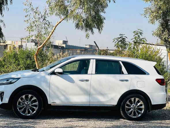 رقم اربيل دولي

باسمي تحويل مباشر

السيارة مكفولة من الصبغ 

ماشية 77 ألف كم حقيقي

المواصفات:

6 سلندر

3 قطع تبريد

7 راكب

كشنات جلد كهرباء تدفئة تبريد 

صندوق كهربائي

كامرات محيطه بالسيارة

4 أنظمة قيادة

فتحة بانوراما

ليد أمامي + كشافات ضباب

سايد بريك دكمه

حساس أمامي وخلفي

فول تحكم ستيرن

بصمة تشغيل + بصمة أبواب

بردات خلفية + شاحن لاسلكي

يدات نيكل ترحيب

اوتو هولد

السعر 245وبيها مجال 

وكابون بانزين بيها 

***********

***********
