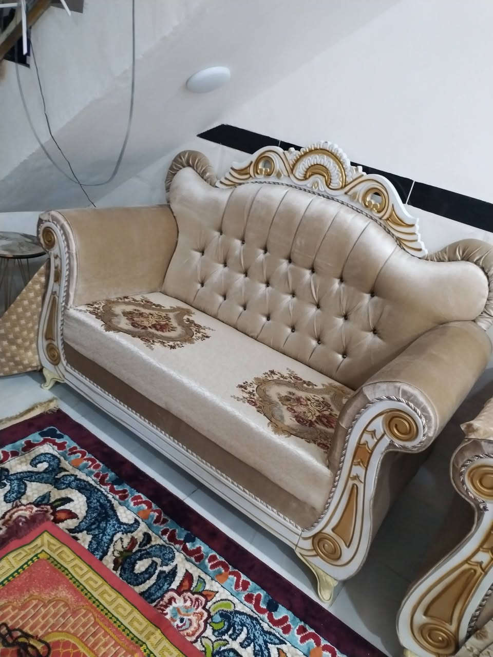 السلام عليكم تخم تزكام ثقيل ١٠ مقاعد مستخدم قليل جدا نضافه 100 /100 سعر ٧٠٠ مكان بغداد البياع ***********
