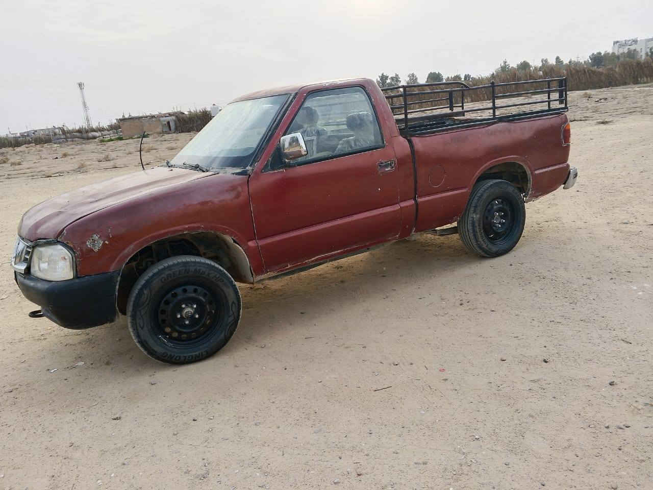 جمس محور 3000مكينه وكير مديل 96مكفول محرك كير شاصي ومداور كهربائية شغاله كلها سنويه 27 سعر 30بيها مجال للشراي ***********او ***********مكانها كربلاء.
