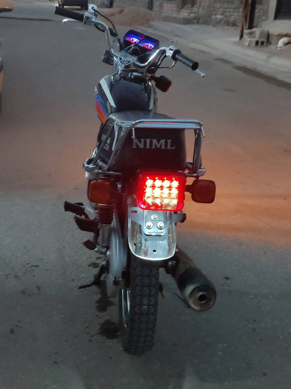 سلام عليكم اربعه كير للبيع موديل 2025 دراجه كامله واني عندي سياره يعني دراجه ما ماشيه سعر650 وبيها مجال كربلاء حي العسكري***********
