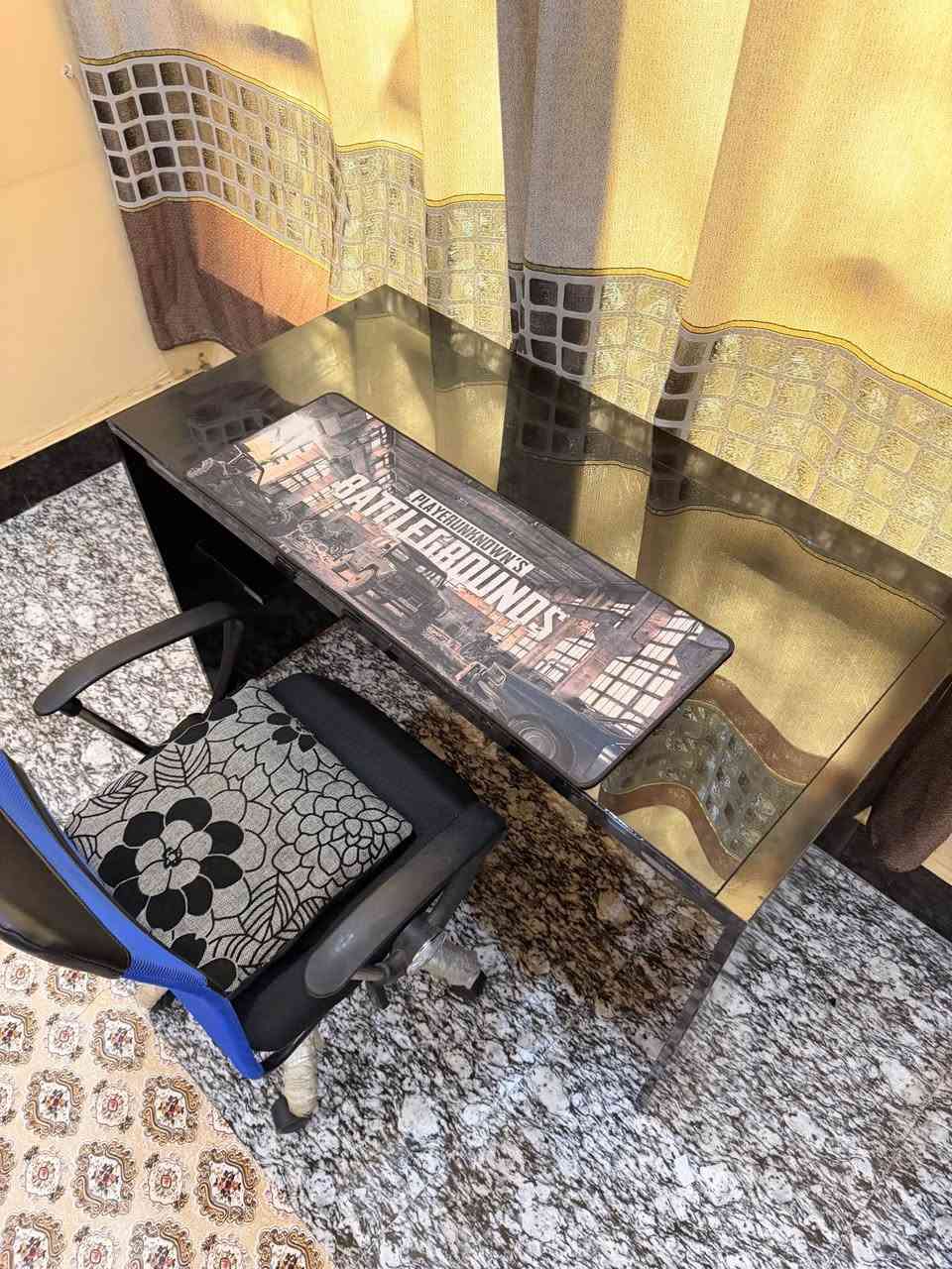 ميز كيمنك لون اسود مع كرسي دوار الكرسي فقط يحتاج جك جدد بعدهن للبيع 150 وبيهن مجال عمارة, ميسان


**إذا كنت صاحب هذا الإعلان وتريد حذفه لأي سبب، رجاءا أرسل رسالة إلى الدعم الفني**