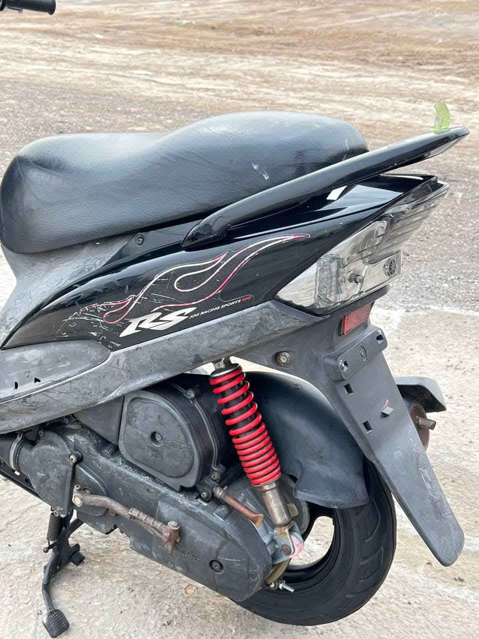 سلام عليكم دراجات البيع كلهن بلاد ٤٩ ما عدهة الوردية ٦٣ هم بلاد راديتر السعر خاص الرقم ***********
