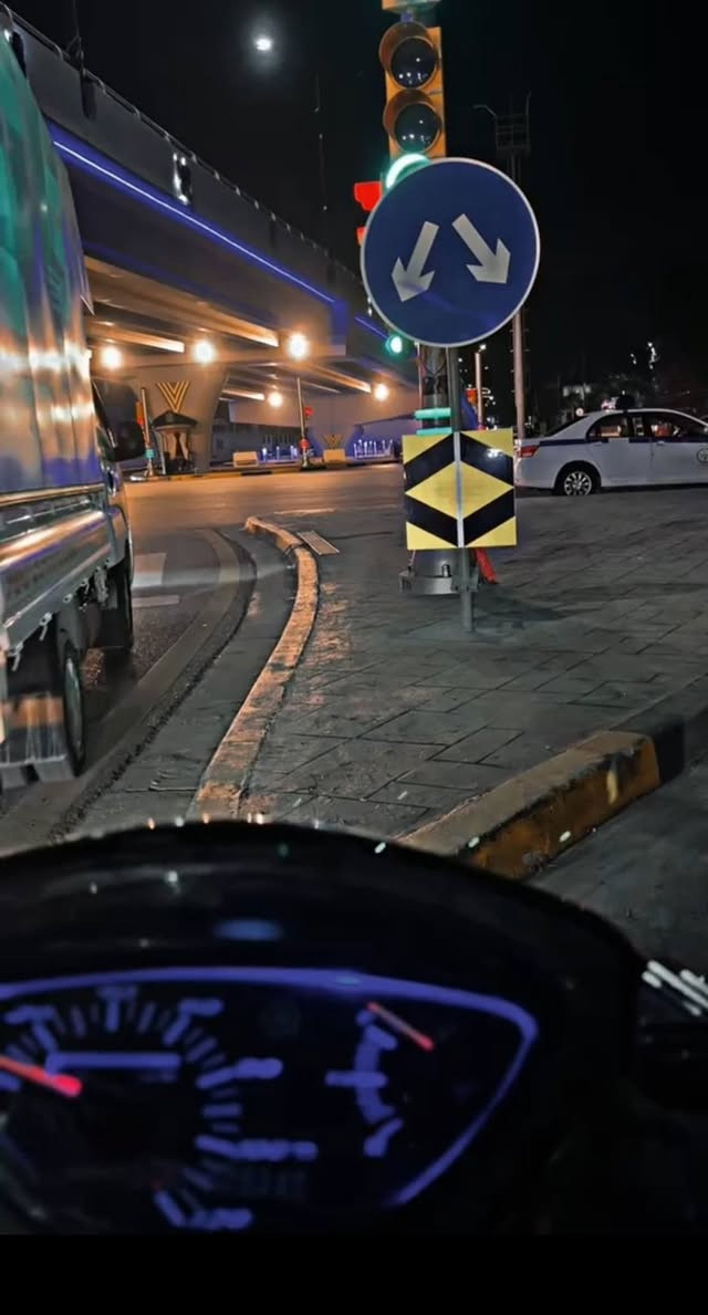 ماكس مضلع مكفوله
بلادي 49 ممفتوح بوشتها الاصلية
تزويد صدر رياضي ستيل + قبق عمبار + قطرة دهن
كهربائيات كلها شغالة + دشبول شغال + اشاير وسكن
مكاني بغداد الدورة السعر 450 وبيها مجال 👋🏽
رقم ***********
