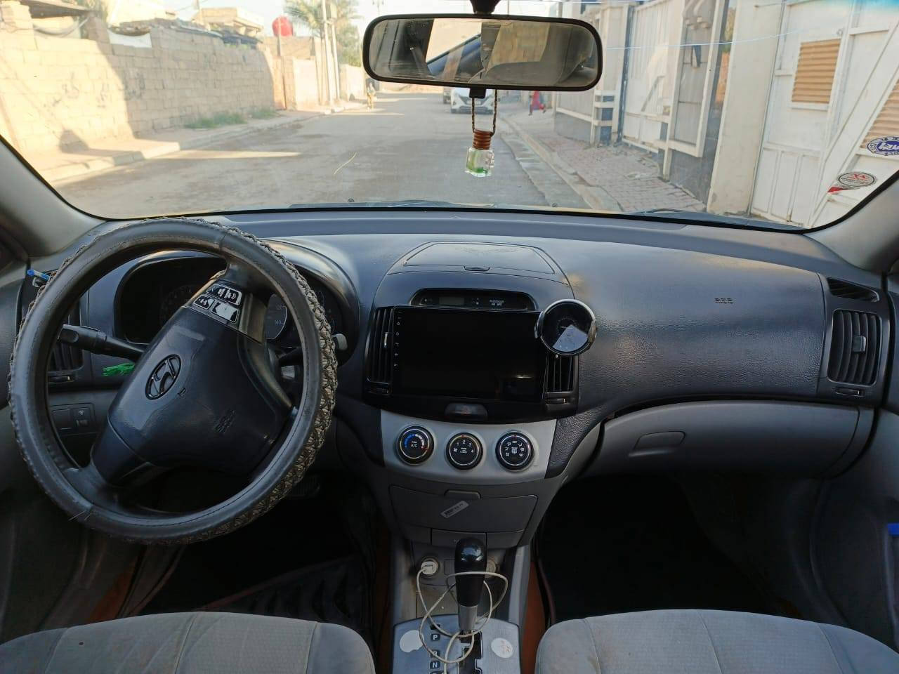 سلام عليكم 
النترا2007 أمريكي
محرك 2000
حادثة جاملغ ايسر ونرمايد مال باب بدون داخل
سياره جاهزه اي نقص مابيها 
يرادلها ترتيبات
السعر 85بيها مجال قليل
العنوان بسمايه قريه 10
***********
