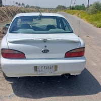 سياره كريدوس ١٩٩٦ رقم بغداد نظيفه ترايك للبصره سعرها ٣٢ ورقه للأستفسار...