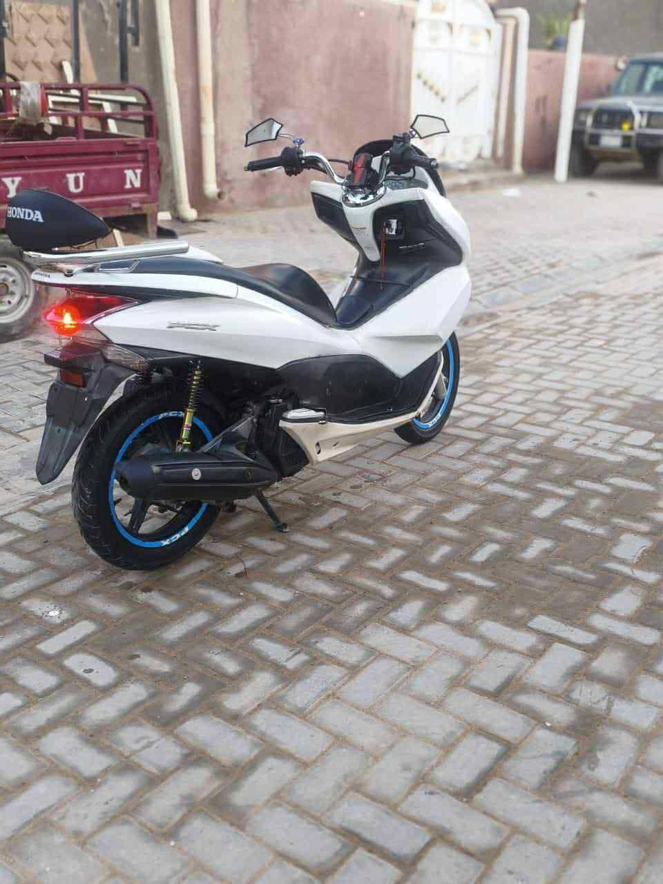 سلا عليكم دراجه لبيع جيل اول
مكفوله كفاله عامه بيه ملاحضات بسيطه 
لسعر 1500وبيه مجال  مكاني بغداد لشعب 
***********
