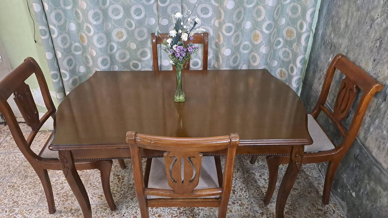 ميز طعام ٤ كراسي خشب زان الاصلي نظيف جدا توجد خدمة توصيل داخل بغداد


**إذا كنت صاحب هذا الإعلان وتريد حذفه لأي سبب، رجاءا أرسل رسالة إلى الدعم الفني**