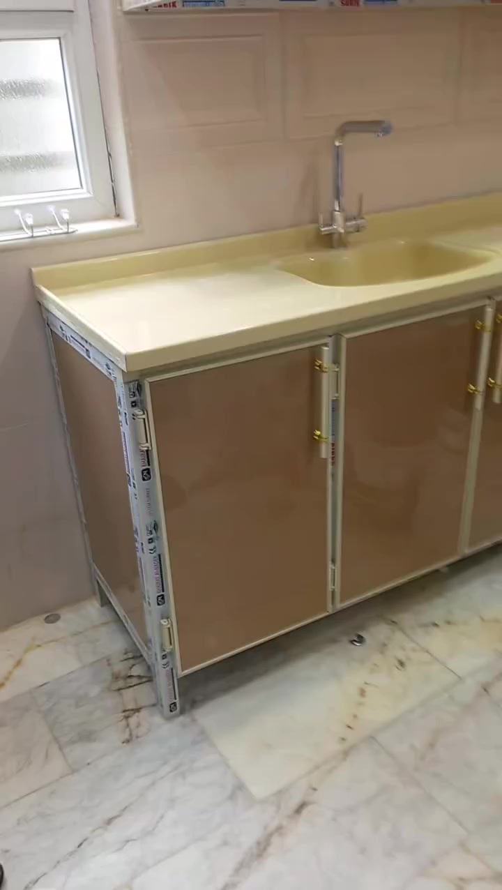 نعمل كافه اعمال الالمنيوم وال pvc والكاونترات للاستفسار ***********
