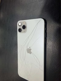 آيفون ١١ برو ماكس • ٢٥٦ • بطارية وشاشة مبدلة