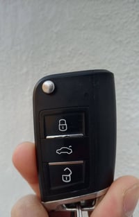 نيسان تيدا • ٢٠٠٩ • رقم نجف