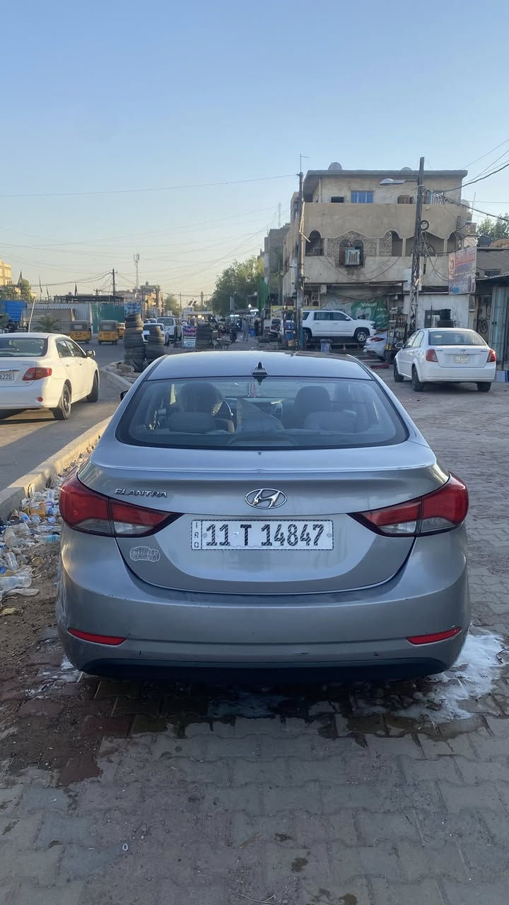 السلام عليكم النتره  مديل ٢٠١٦    السعر ١٠٦ وبيه مجال  بسيط مكان السياره مدينه الصدر رقم سنويه نكليزي بأسمي صور السياره سونر موجود بل منشور ***********
