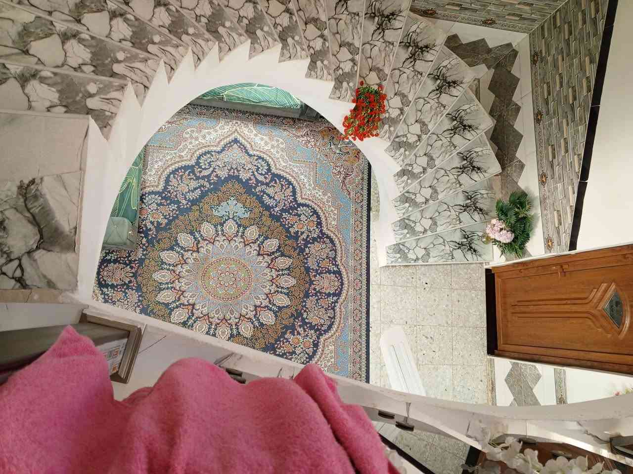 بيت للبيع طابو صرف المساحة 150 م
 طابقين 
 حي الحسين ابي غرق خلف الضغط 
 4 غرف نوم استقبال مطبخ كلدور صيحات داخلية وخارجية كراج السعر معقول *********** واتساب 
العلم للعقار أبو ياسر الخفاجي

