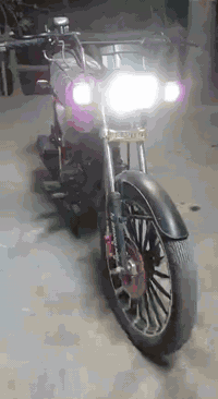 السلام عليكم ورحمه الله دراجة سيفان موديل 2026 للبيع رقم الهاتف ***********
