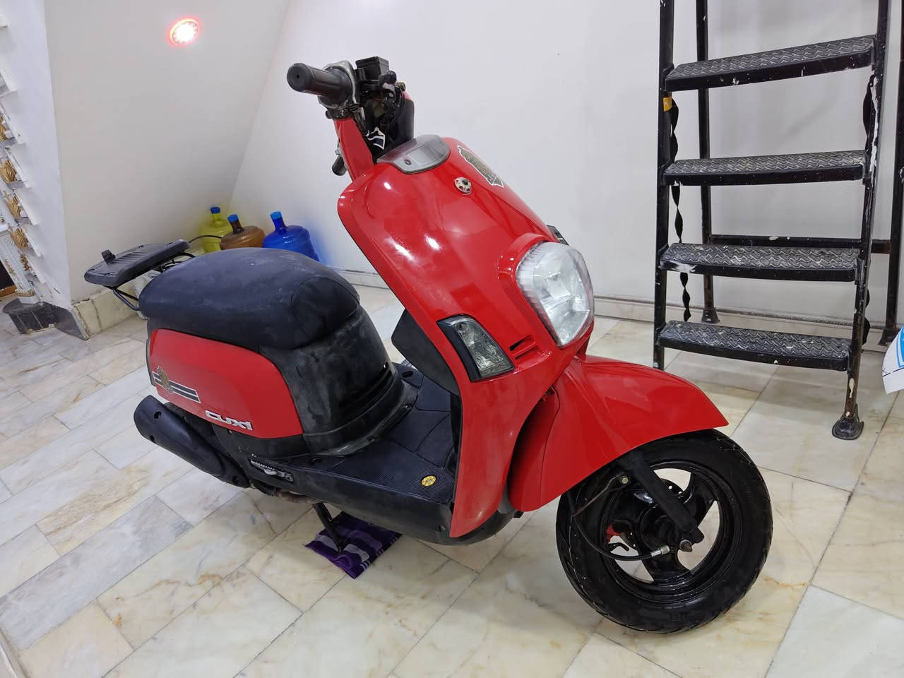 بوليسي كابريتر بلادية للبيع مختمة وكاملة من كل شي مكينة ناعمة دراجة نظيفة السعر راسلني وتدلل
مكاني بغداد جميلة 
*********** واتس اب
