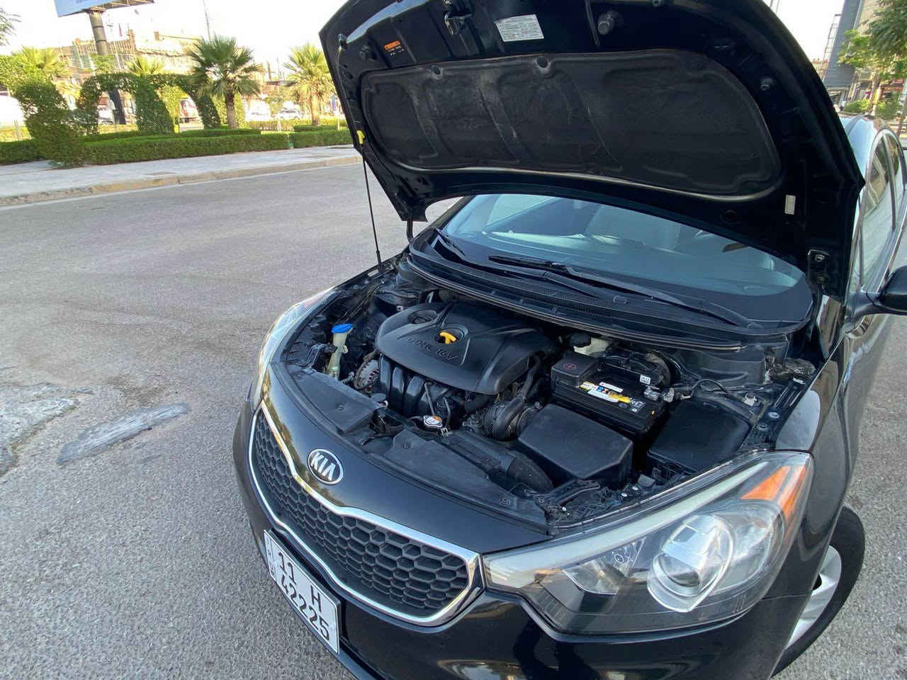 السلام عليكم كيا فورتي موديل 2016 حادث جاملغ امامي حادث بصيط جذا بدون ايرباك ماشيه 80 صار عندي اكثر من ثلاث سنوات ادامه كامله من نوزل وبلك وتخم تاير نظيفه جدا وبلعافيه على الياخذهه ليبل واحد كل السياره السعر ب115 وبيهه مجال للمشتري ‭0773 333 9703‬ بغداد, العراق
