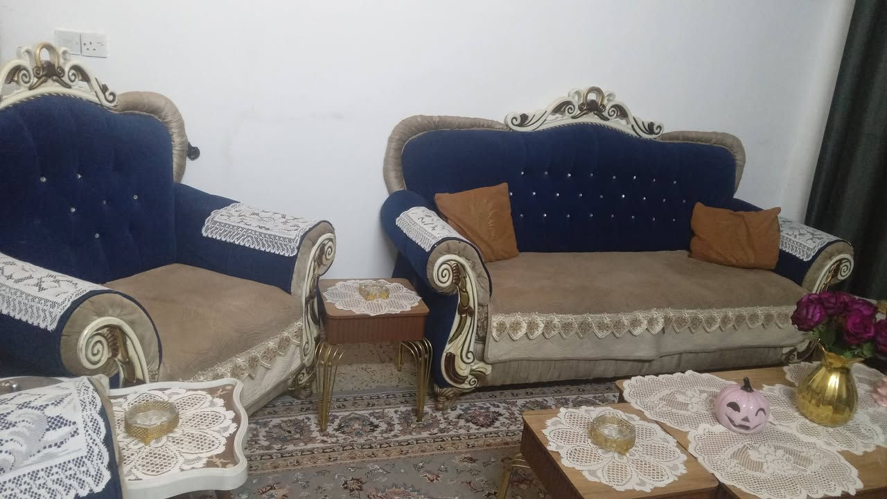 للبيع كلمن وسعره فدوه لحد يكسر بل سعر اخيتكم ومحتاجه على مود بنتي وأريد ابيعهن


**إذا كنت صاحب هذا الإعلان وتريد حذفه لأي سبب، رجاءا أرسل رسالة إلى الدعم الفني**
