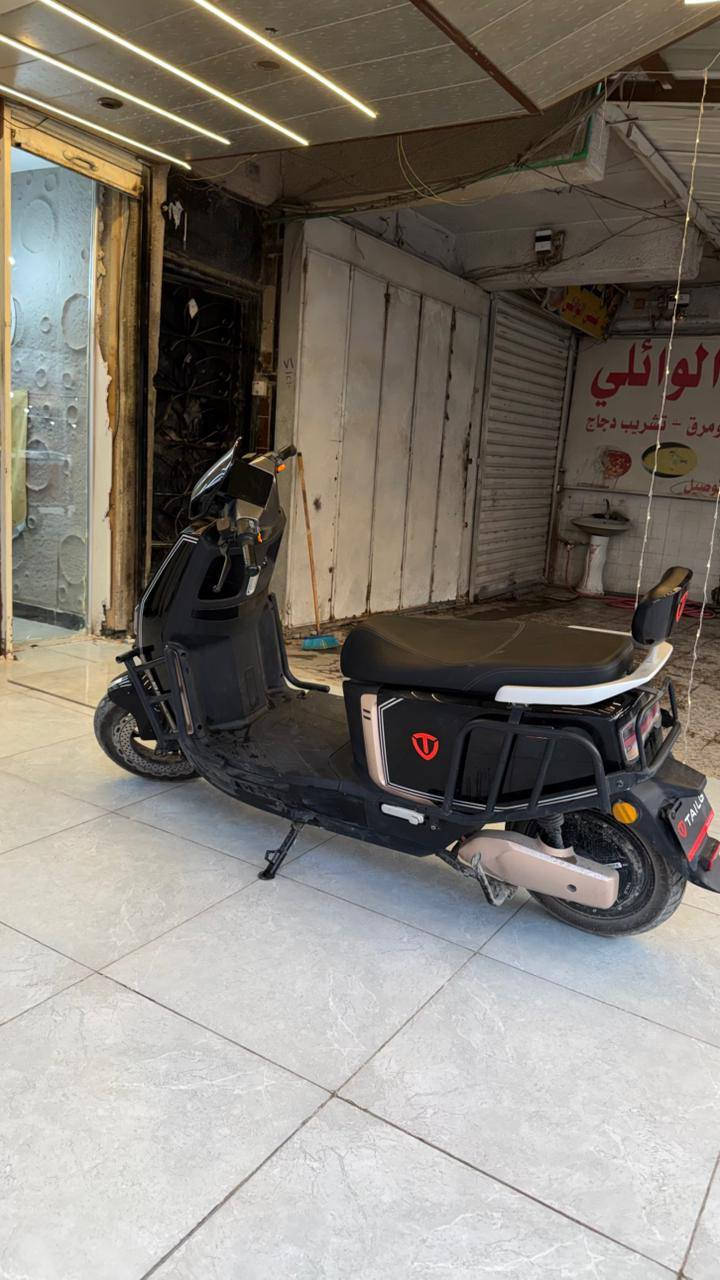 اسمهه TAiLG مواصفاته ست بطاريات 🔋 والملف 2500watt بيهه نظام الرجوع الخلف R تمشي 90حقيقي بيهه نظام تثبيت السرعه ARS  تحتوي ع 3 نمر دراجه نظيفه ملاحظاتها حيل بسيطة الصندوق كلش جبير واسع 2025 كلشي شغال بيهه السعر 850 تحتوي ع بصمتين تشغل عن بعد 
للاستفسار على هذا الرقم ***********
مكانه بغداد البياع الشرطه الرابعه
