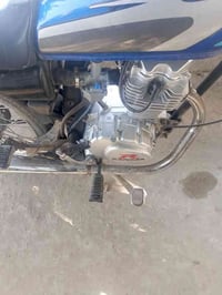 دراجه أوراق مديل18 للبيع محرك 25جديد… سعر خاص… 07718334349