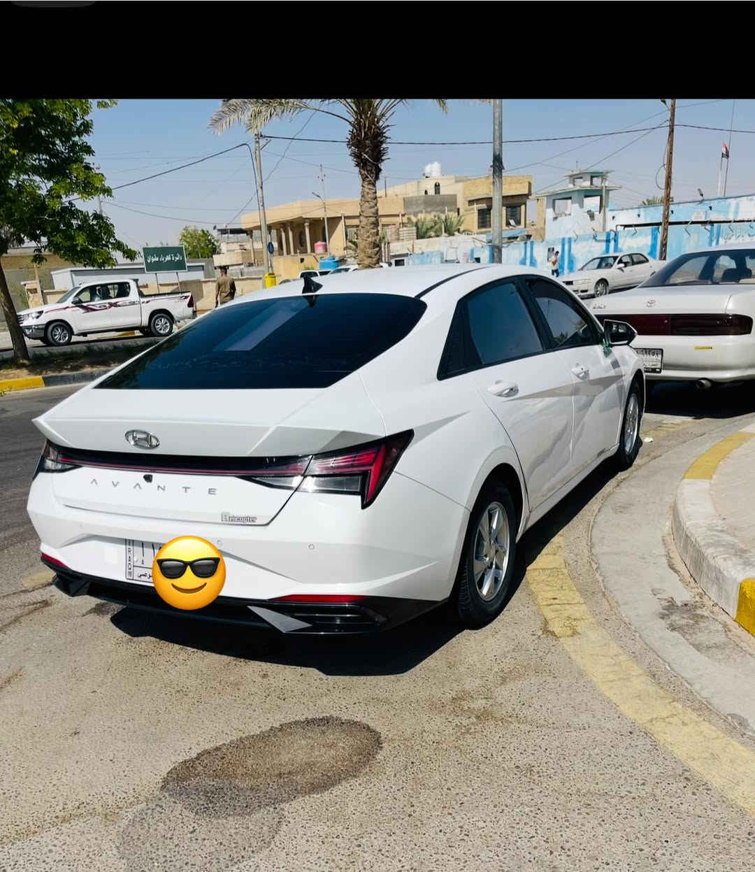 سلام عليكم سياره انتره للبيع افانتي وارد كوري بيه مكانات صبغ فقط سياره فول مواصفات رقم معوقين عماره مكينه 1600 سياره نضيفه كلش مرتبه من داخل المكان البصره 
السعر 147//***********
