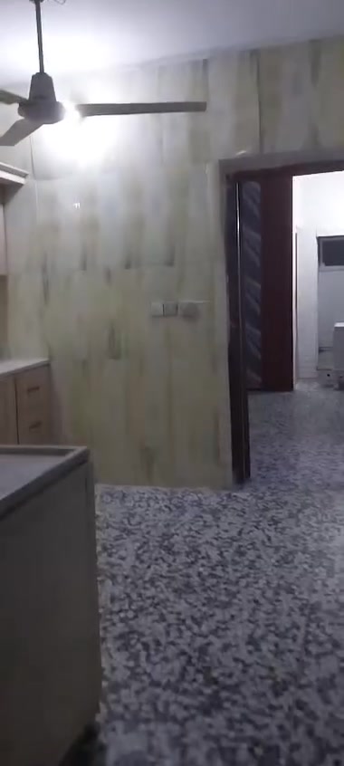 شقه ارضيه للإيجار في حي حطين سبالت عدد اثنان سخان ماء ماطور ماء جديد كراج
للإستفسار 
♤***********♢
