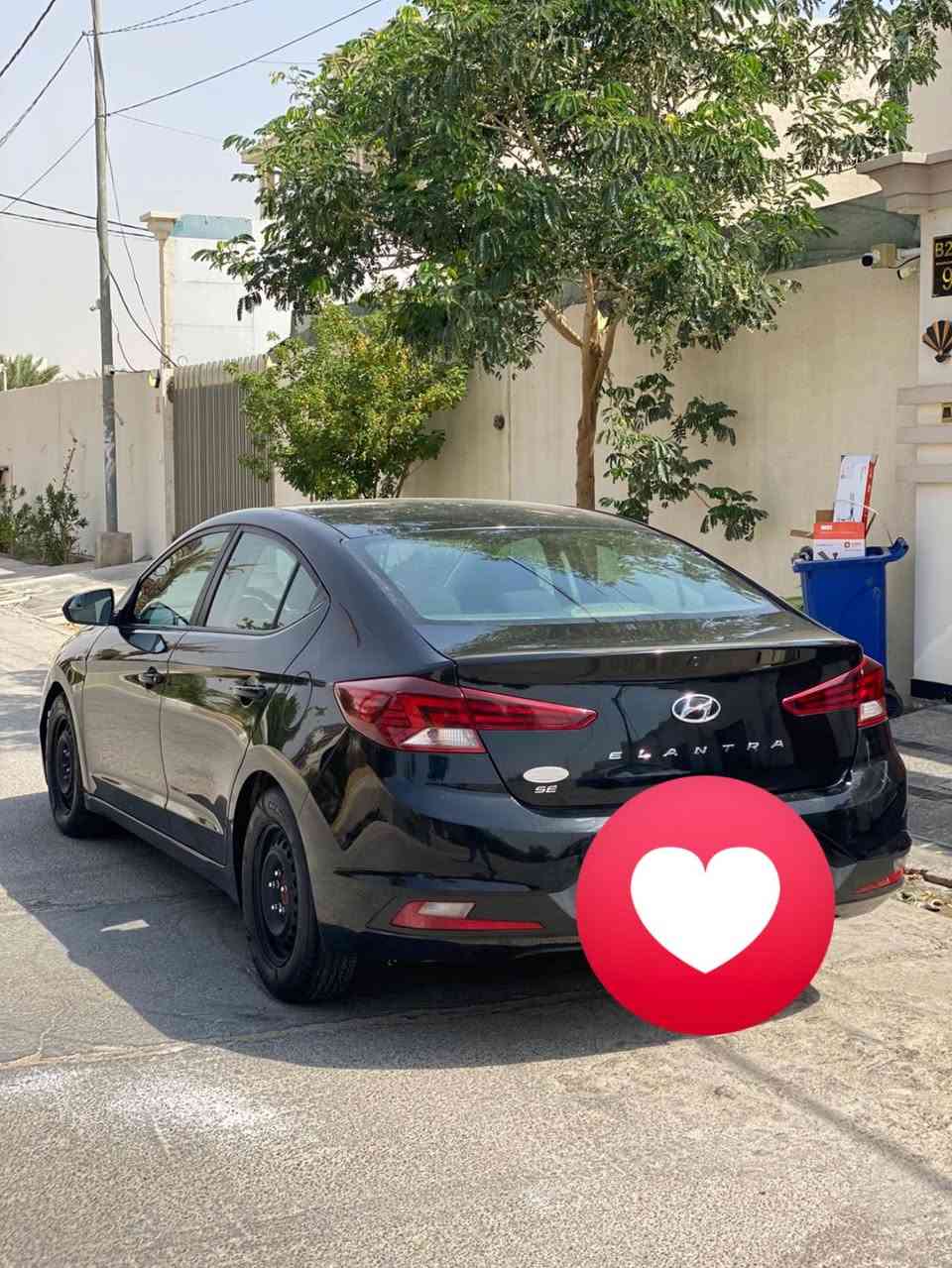 هونداي النترا ٢٠١٩امريكي محرك ٢٠٠٠ الصور والحادث موضح أمامكم للبيع العنوان النجف الأشرف 
السعر ١٤٠وبيها مجال بسيط ***********
