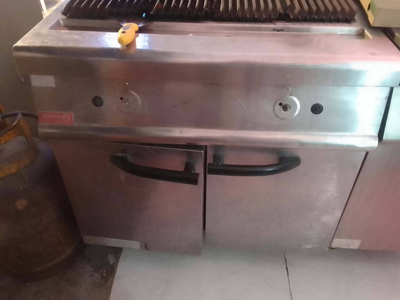 إلى البيع شواية بركر


**إذا كنت صاحب هذا الإعلان وتريد حذفه لأي سبب، رجاءا أرسل رسالة إلى الدعم الفني**