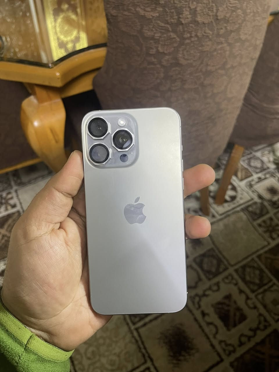 ايفون ١٥برو ماكس نضيف ممفتوح وتر بروف ذاكره٢٥٦بطاريه٨٩نموذج mاصلي مكان بغداد السعر مليون قفل الرقم ***********
