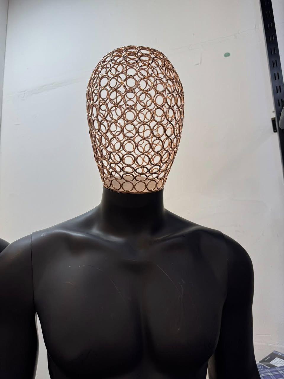 مليكانات عدد 2 نظيفات استخدام قليل راس مشبك ينفصل قاعده معدن
للاستفسار راسلني خاص او ع الواتساب
***********
