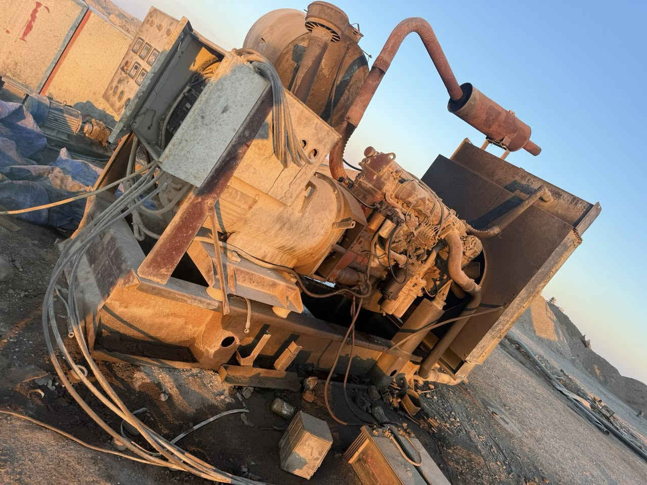 مولده افيكو شغاله وكامله 350 كيفي مكاني بغداد تاجي للستفار تصل ع رقم ***********
*********** أبو عبدالله
