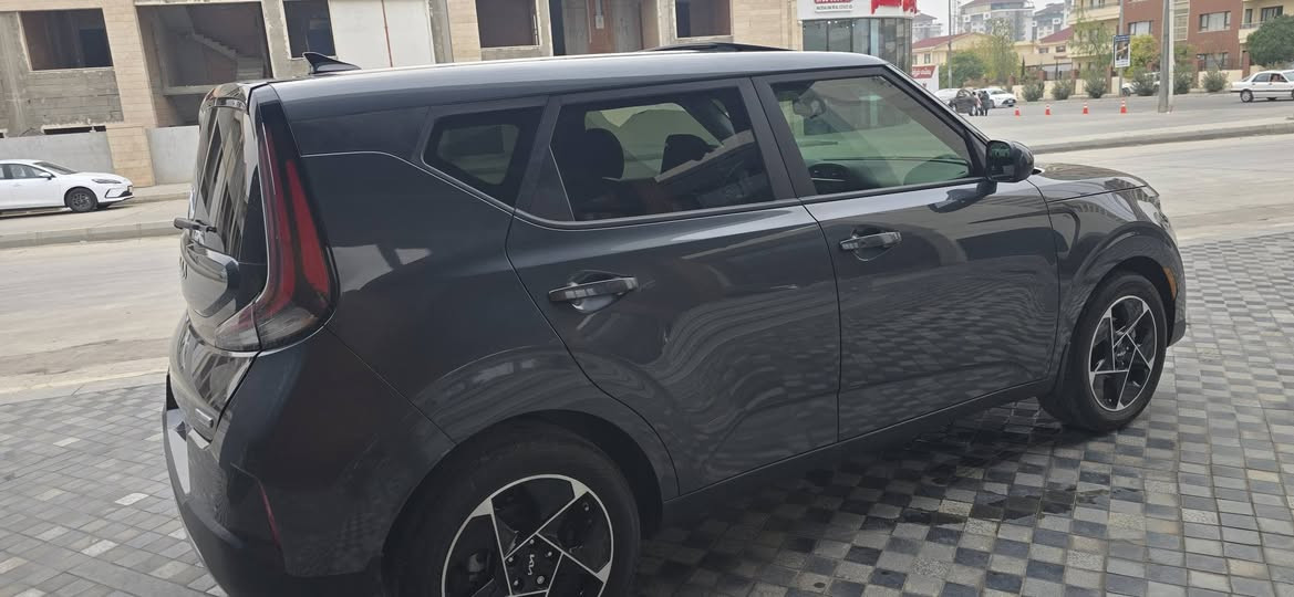 EX فول مواصفات محرك
محؤك 2000   دوش  مرغوب 
قليل يجي بسول صندوك كهرباء و تشغيل عن بعد  هاي بيه اخواني سياؤة مال جناي وبجم كبس  ضرر بابين اصليات صبغ وشغل درجة اولا مال جناي  تترقم  سليمانية واربيل سونر مرفق موقع بسليمانية 
*********** السليمانية, العراق
