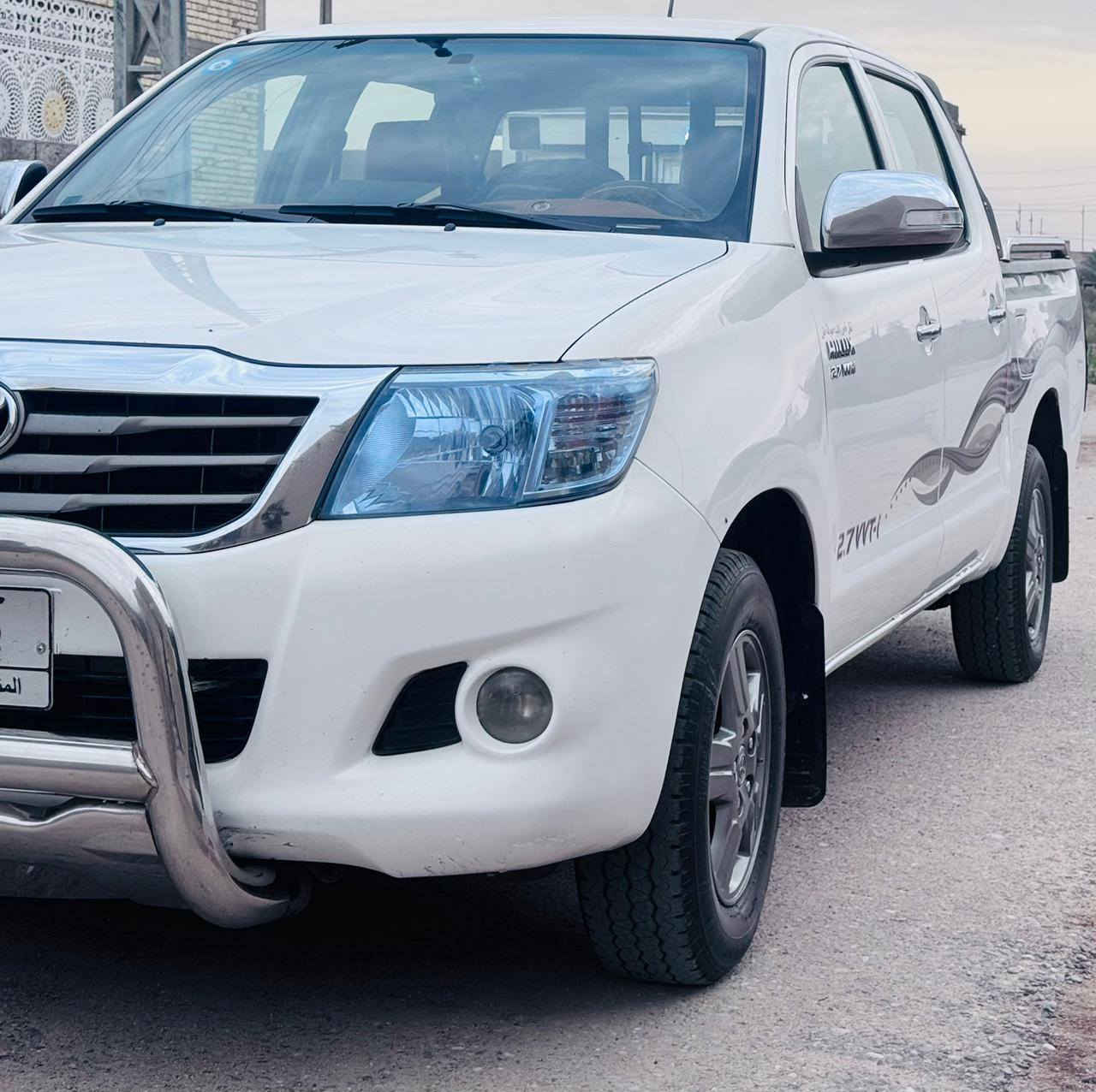 السلام عليكم
تويوتا هايلوكس 2013 اوتماتيك رقم مميز  مثنى أ بأسمي سنويه لل29 البصره گرمه علي مكفوله كفاله عامه بيها ملاحضات بسيطه السعر خاص
رقم الهاتف
***********
