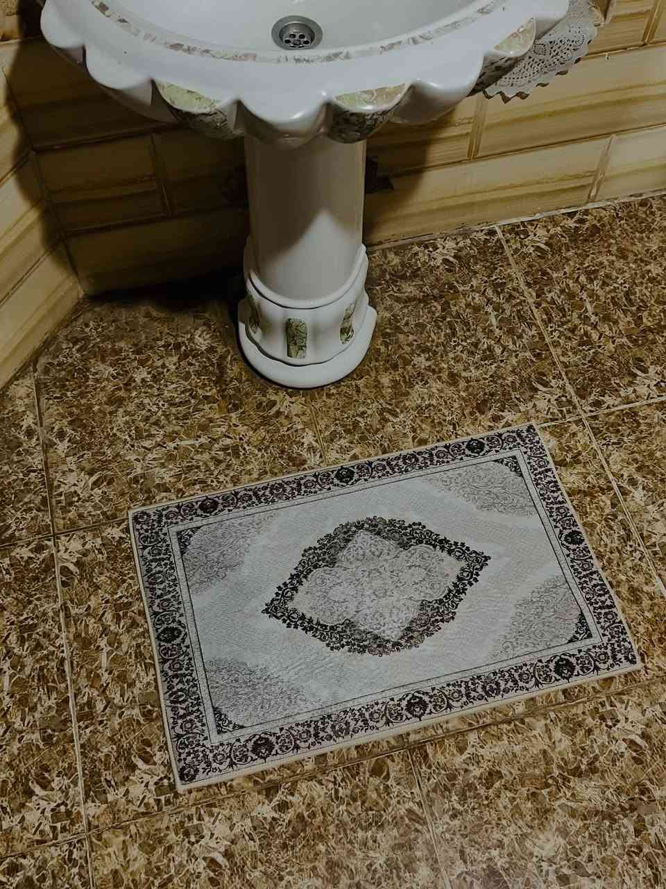 للاستفسار والطلب :- ***********
