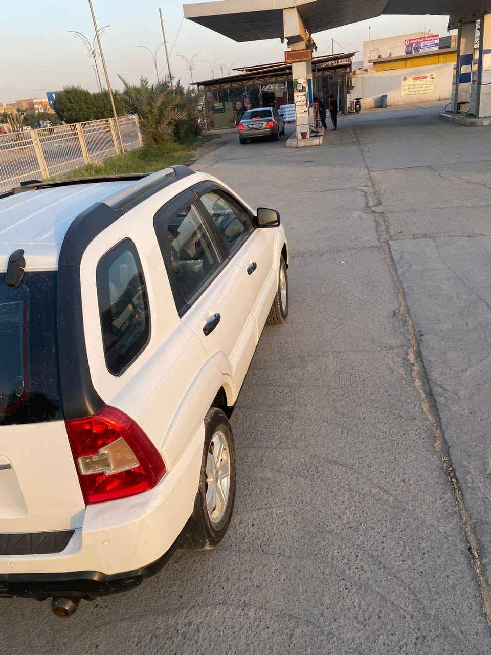 سياره مكفوله كفاله أن شاءالله سبورتج موديل ٢٠١٠ بغداد ولون أبيض بسمي رقم تلفون ***********واتساب مابيه اي نقص وسعر١٣٢ ورقه
