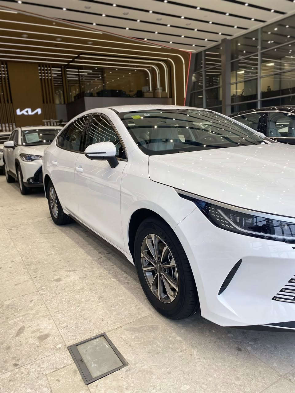 ‎السلام عليكم
‎⭐️شركة MIA لتجارة السيارات⭐️

‎وصول شحنة جديدة من Byd ديستروير05
 الونين   الابيض والفيراني

‎‼️وبارخص سعر بل العراق كله 

🔥🔥🔥18,500🔥🔥🔥

‎صافي من كلشي لا عمولة ولا دلالية 

‎مواصفاتها 

‎مكينة 1500cc

‎شاشة قلابة

‎حساسات خلفية

‎كامرة خلفية

‎مثبت سرعة

‎كير ماوس 

‎كشنات رياضي جلد

‎اوتو هولد 

LED امامي خلفي

‎لايتات زنون

‎ويل كب 16

‎يجي وياها بصمة وكارت

‎وعدتها كاملة 

‎وكل هذا بسعر 18,500 مليون 

‎للاستفسار اكثر اتصال على ***********

‎العنوان بغداد -عويريج - مقابيل مخابز باب الاغا

‎شركة MIA لتجارة السيارات
