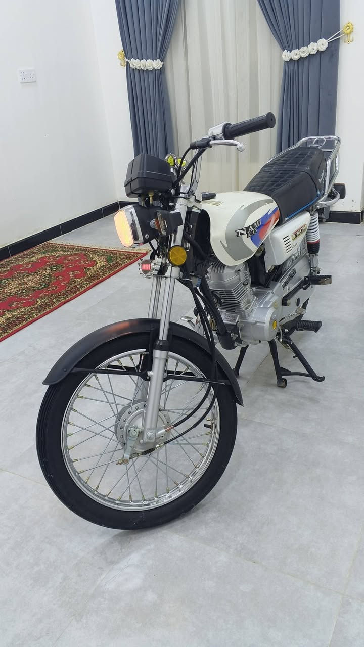 سلام عليكم دراجه ناما شبه طالعه ب 2025 موديل 2023 الدراجه خير من الله ما نقصه اي شي كامله مكمله كلشي شغال ما مفتوحه رقمي *********** مكاني شطره رايده ب 725 اوراق اسكنر كامله 7 اوراق
