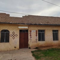 محلت الضاحية • بيت للبيع • بيت للإيجار