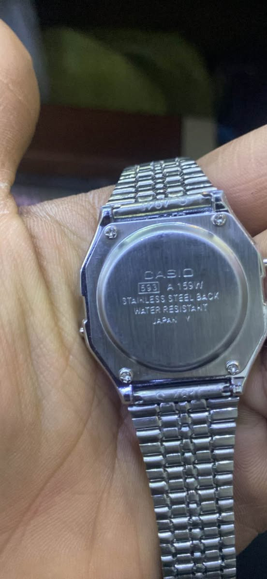 Casio A159W-N1
جوانترین و کەشخە ترین سەعاتی پیاوانە 
ئەسڵی یابانی ئاگاداربە هەڵنەخەڵەتێیت ئەمە عادی بازار نیە ٣ هەزار و ٤ هەزار ئەمە یابانی ئەسڵ ئەسڵە ئاوی ناچێتە ناو سەعاتەکە هی دەستی خۆمە دەیفرۆشم مشتەریت خزمەتت دەکەم گەیاندنیش بە خۆڕاییە بۆ هەر شوێنێک بێت أربيل, العراق


**إذا كنت صاحب هذا الإعلان وتريد حذفه لأي سبب، رجاءا أرسل رسالة إلى الدعم الفني**