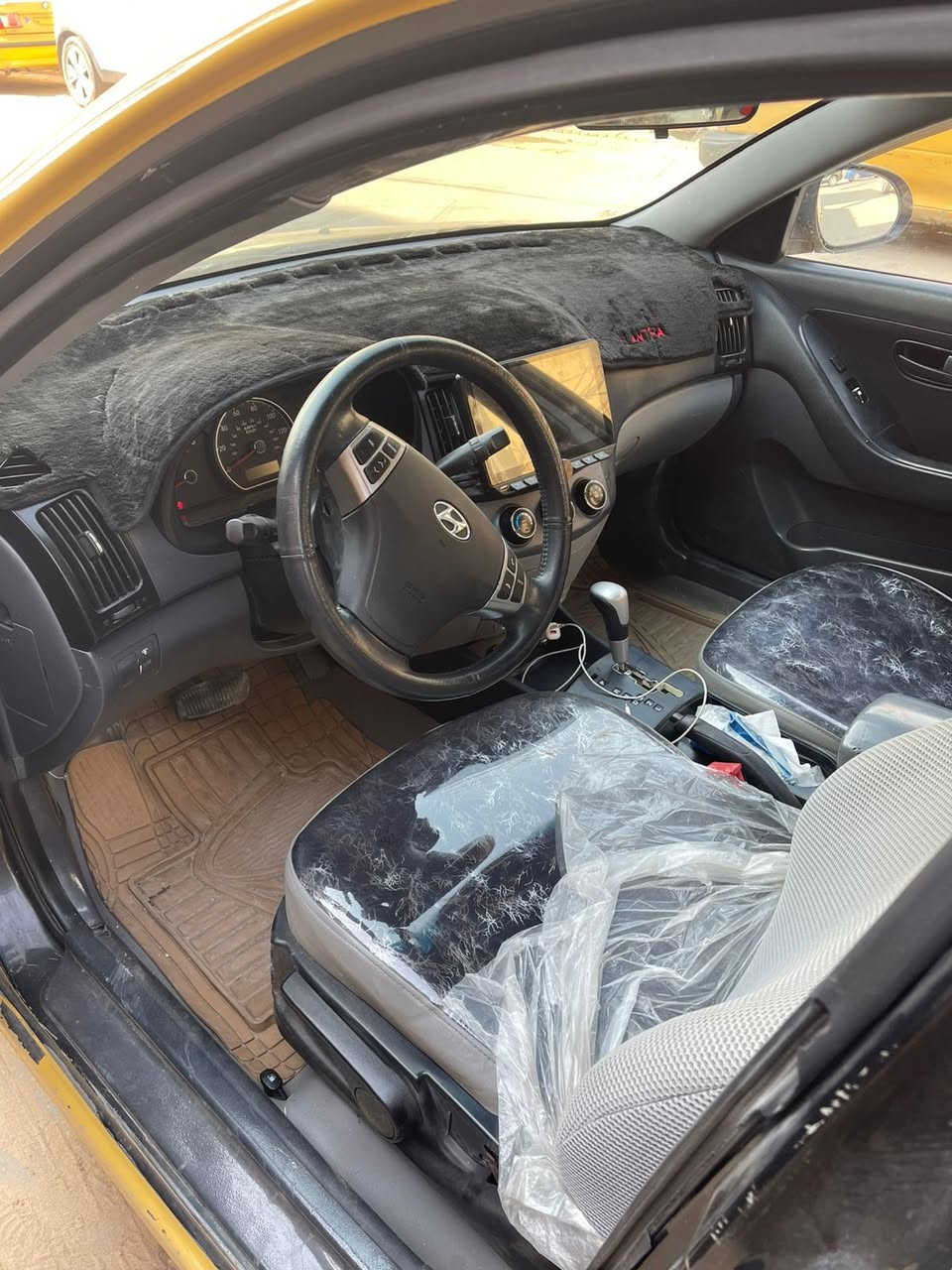 النتره اميركيه مكينه ألفين.  البنيد مبدل. وبيهه بار بجاملغ الوره وبخشم الجاملغ الكدام شويه رقم بغداد نكليزي باسمي مداور ثاني يوم  موجوده السياره بدوانيه السعر ٩٠ وبيهه مجال رقم المبايل ***********
