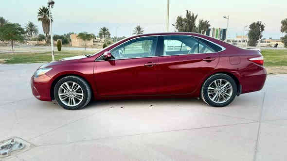 كامري ٢٠١٧وارد مريكي مواصفات SE ضرره بنيد صبق بدون دواخل بدون رباك سياره ماشيه 87ميل بسمي تحويل مباشر رقم اربيل هزه جديده سنويه 20028سياره جازه تخم تاير صدر شركه عنوان سياره الانبار عنه سعر 163وبيه مجال بصيط ***********
