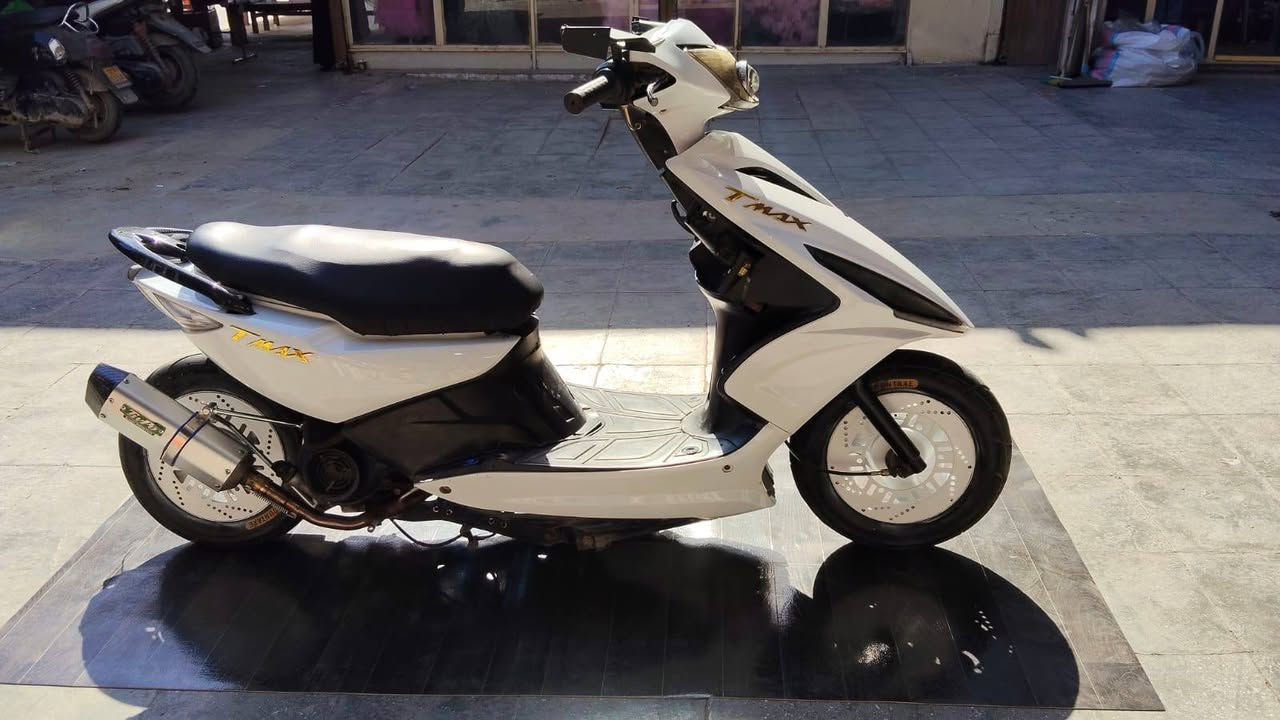 سلام عليكم
دراجه ماكس مضلع كابريتر .
1.بوشه 49.
2.مزود عقلين .
3.فصلات+طلقات.
4.تايرات جلاتين جدد.
5.سستم ثنائي .
6.صالنصه توبو فتحه كاربون.
7.سبايدر رياضي كاربون.
8.اضائه ارضيه .
9.شيال توبو رياضي .
10.دبل قزم .
11.تطواله دبل قطعتين.
12.عدسه زنون +سكن لد.
13.اشارات مضلله .
14.كيج قياس شحن الفولت .
15.مري شبح قلاب.
16.قاعدة رقم ضوئي خلفيه.
دراجه حلوه بمعنى الكلِمه للبيع ب﴿650﴾الف وبيه مجال او مراوس حسب القناعه عنوان بغداد للاستفسار *********** متواجد واتس.....تحياتي الجميع🫰🌹
