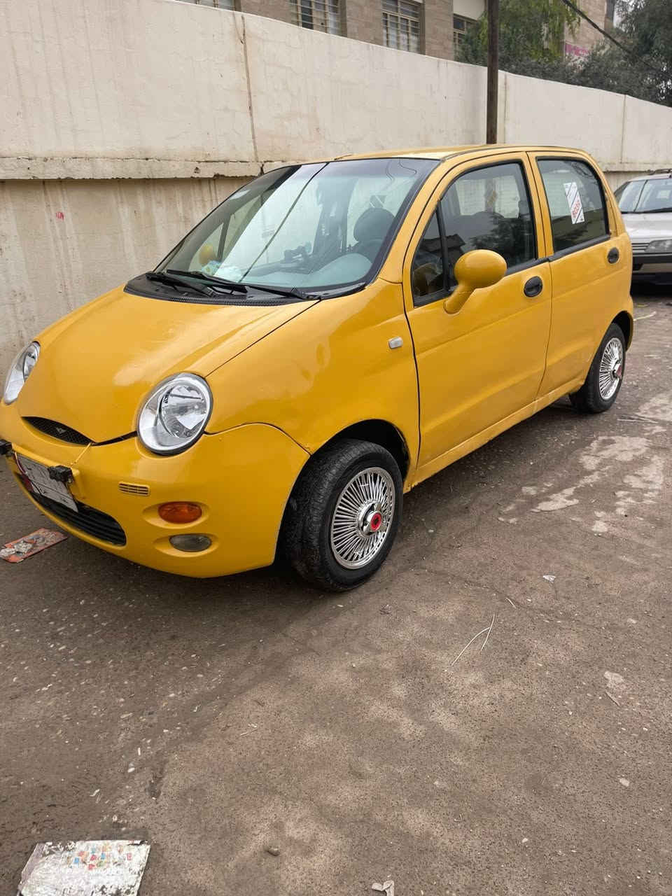 السلام وعليكم
QQللبيع 

موديل 2011 رقم بغداد موازي 

تحويل فقط 

محرك كير شرط 

تبريد ثلج ❄️ 

مامسجل على كابون 

غرامات صفر هيه. 160الف 

صبغ حزام 

كهرباء شغال كلو 

الدينمو بيها ضعف اشويه 

السعر 22 وبيها مجال بسيط 

مكاني الموصل الايمن 

***********اسيا 

كورك بي واتساب ***********
